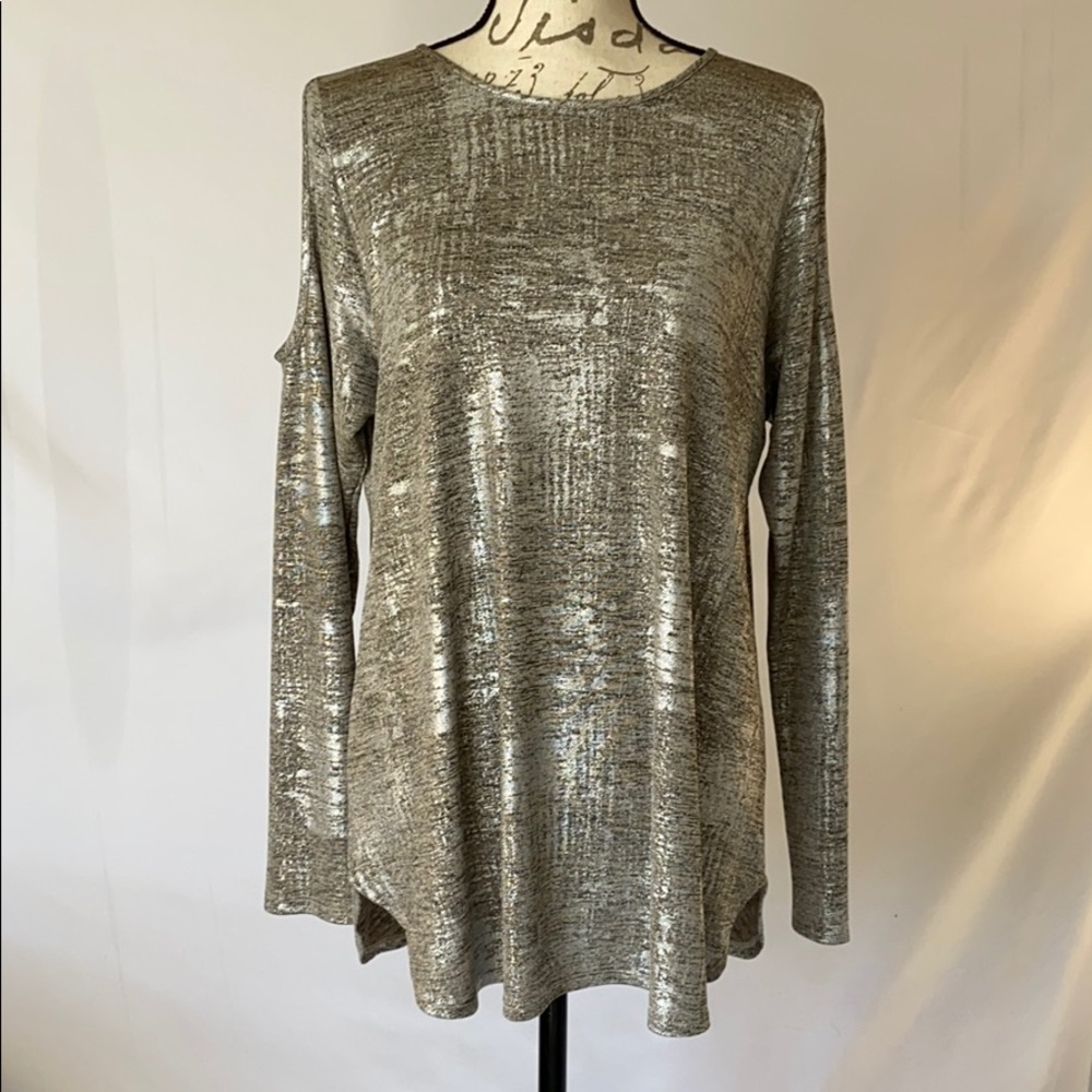 𝅺pure Amici Sz M Cold Shoulder Long Sleeve Shirt